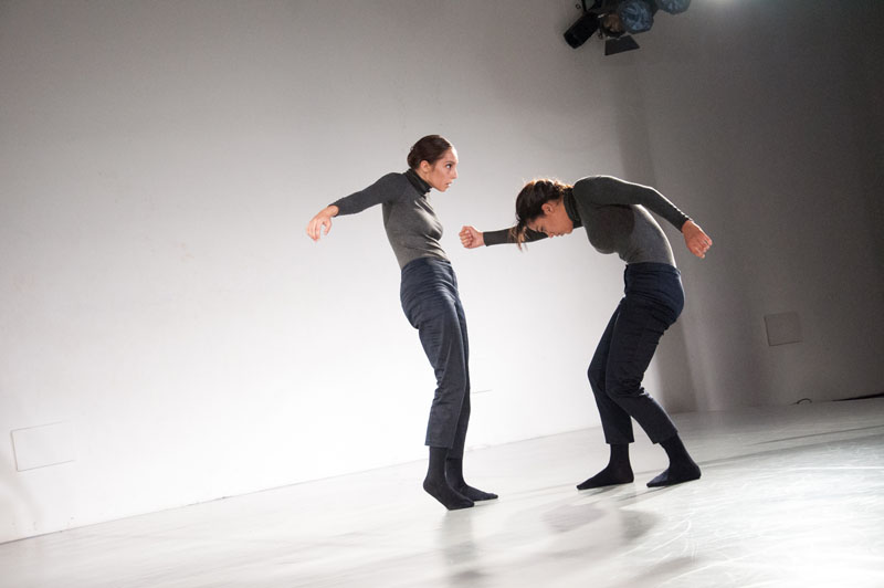 01_under your seat_7