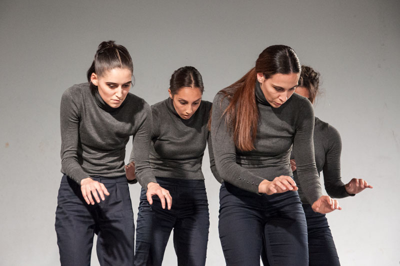 01_under your seat_6