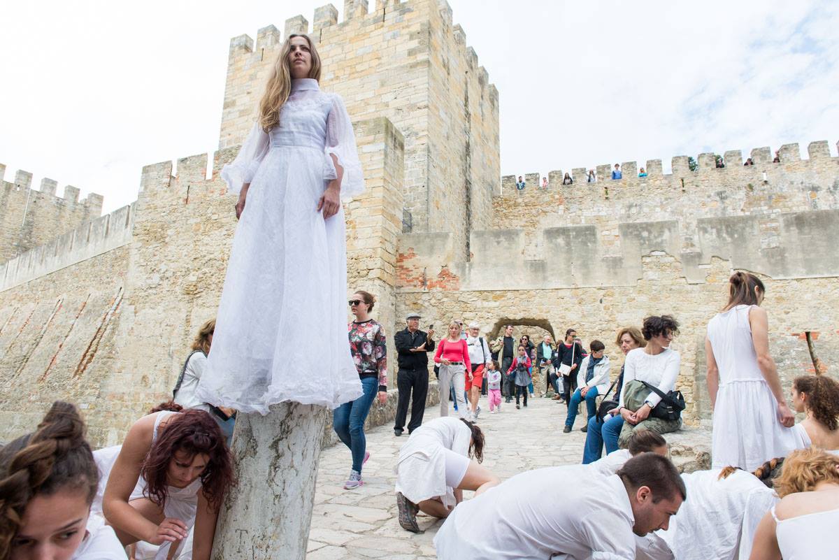 01_com lisboa aos pes