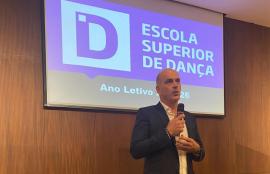 diretor da esd em discurso